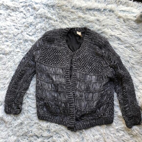 H&M gray twist knit boho jacket size 6 - Picture 2 of 7